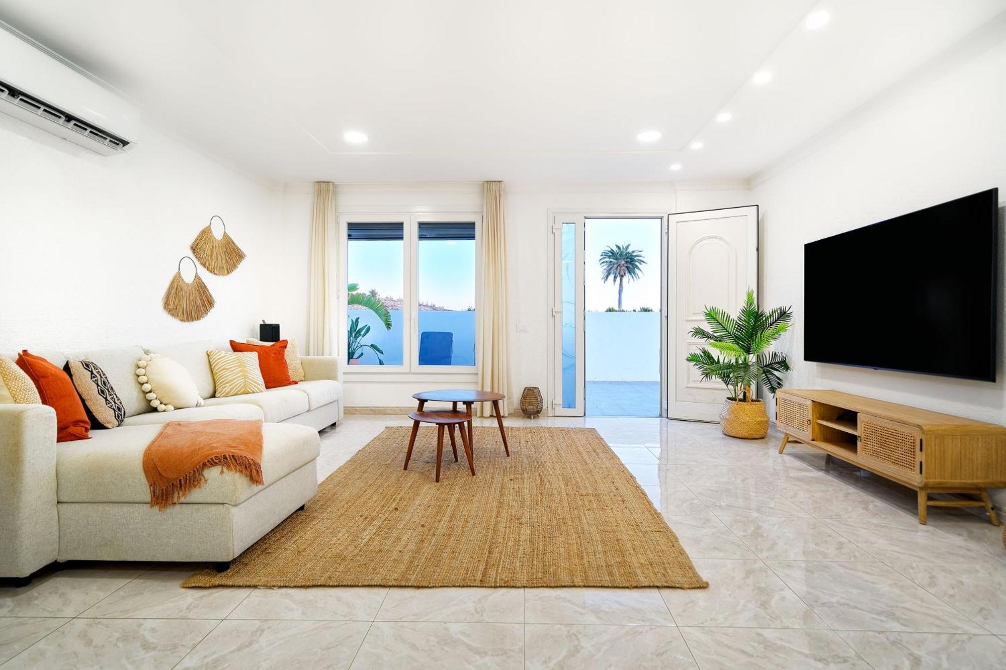 Villa Laravi By Maspalomas Holiday Villas Meloneras Exterior photo