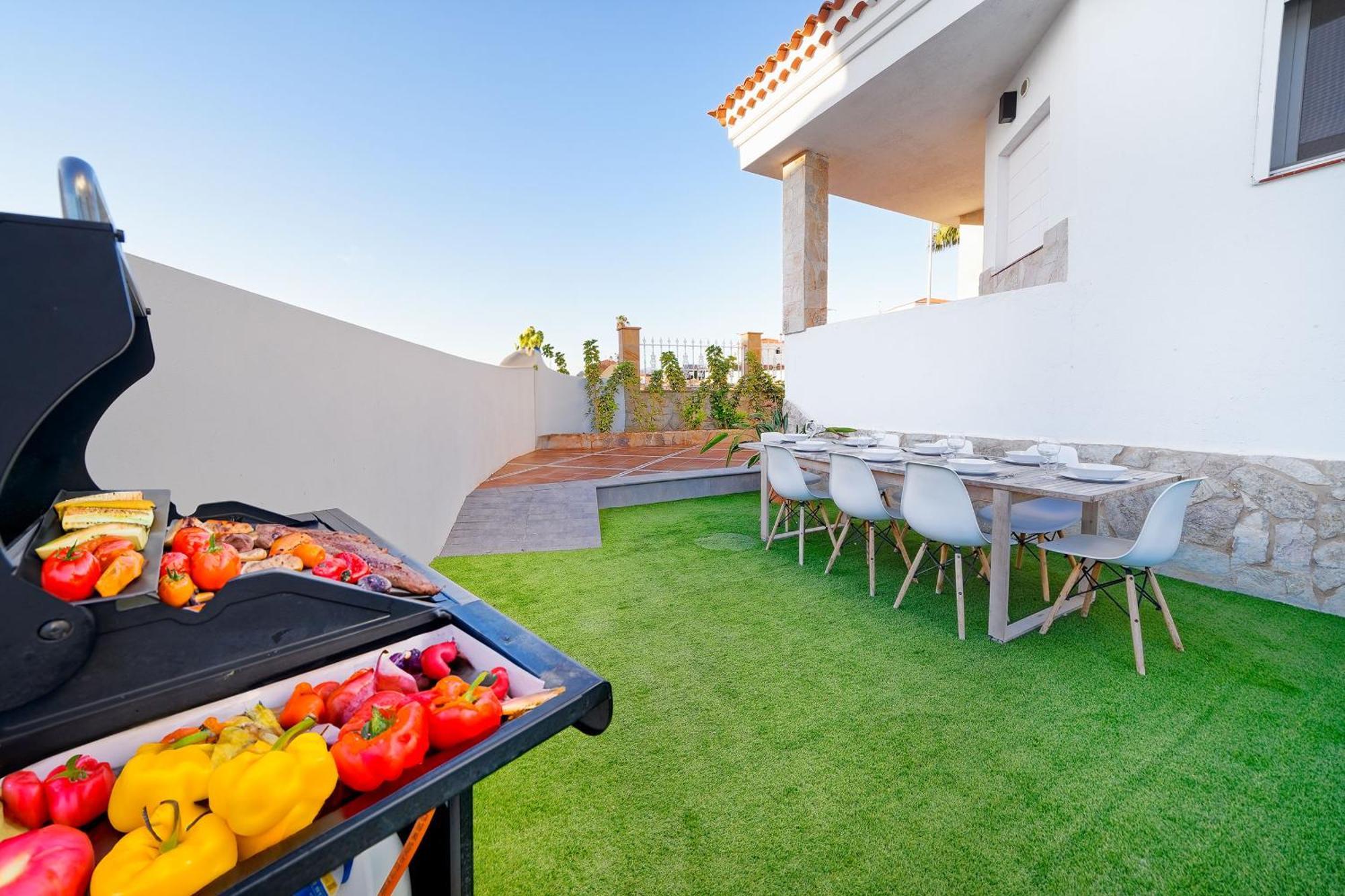 Villa Laravi By Maspalomas Holiday Villas Meloneras Exterior photo